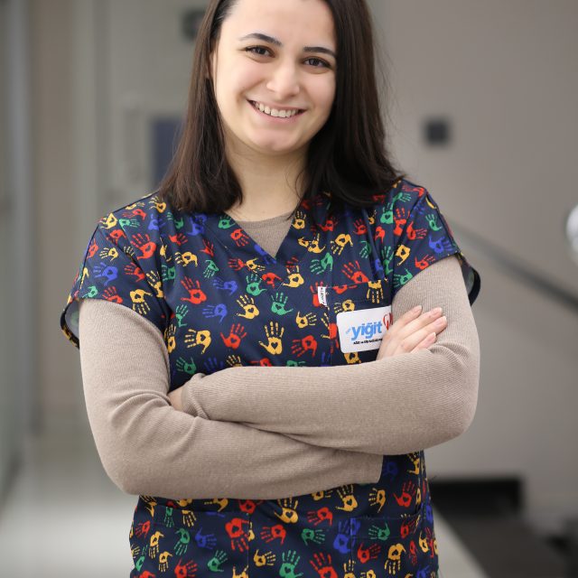 https://yigitdis.com/en/wp-content/uploads/2025/02/Dt.Elifsarikaya-640x640.jpg